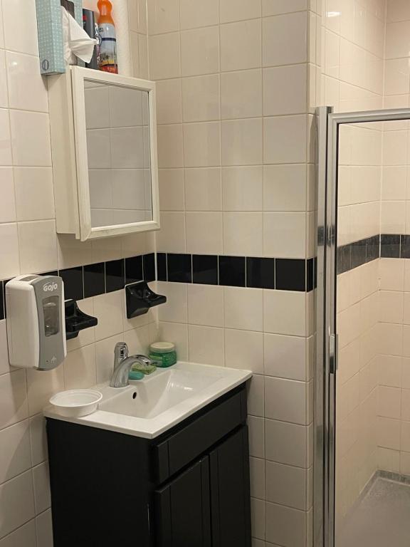 Chelsea Rooms — gallery preview 3